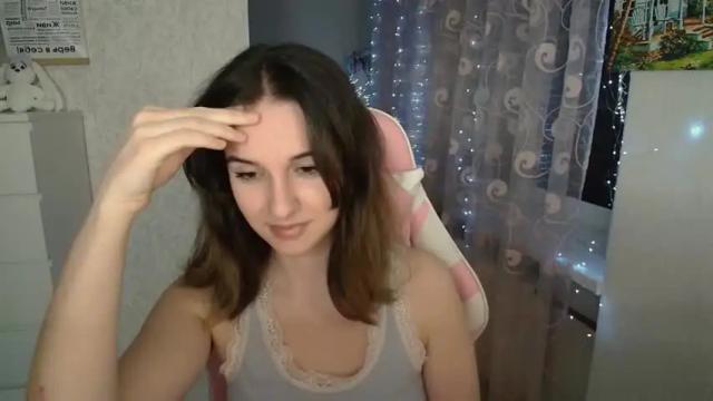 Image 8 of mellonmayre Stream on Chaturbate on 14 months ago