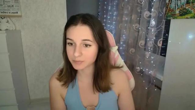 Image 8 of mellonmayre Stream on Chaturbate on 14 months ago