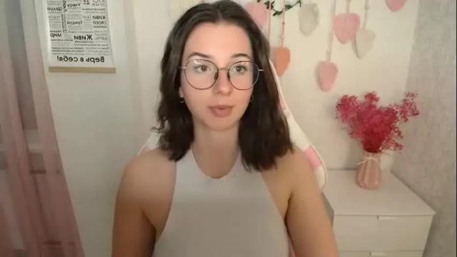 Thumbnail 1, mellonmayre's Stream at Chaturbate, 2 months ago