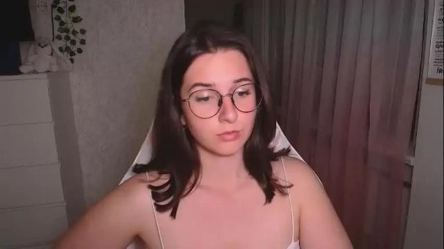 Image 7 of mellonmayre Stream on Chaturbate on 14 days ago