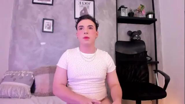 Image 11 of meloddysky Stream on Chaturbate on 2 months ago