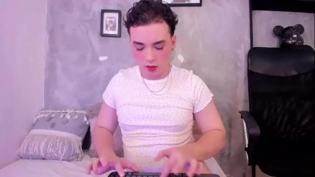 Image 6 of meloddysky Stream on Chaturbate on 2 months ago
