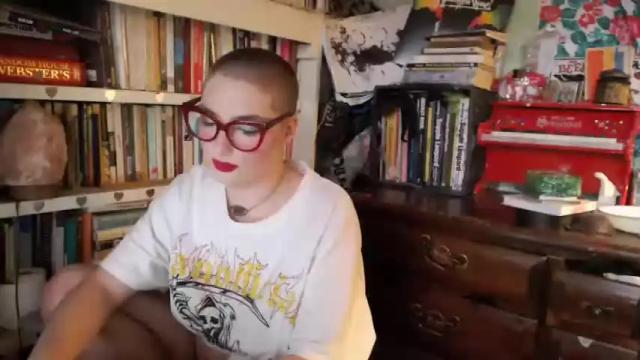 Image 6 of melodicknowledge Stream on Chaturbate on 18 months ago