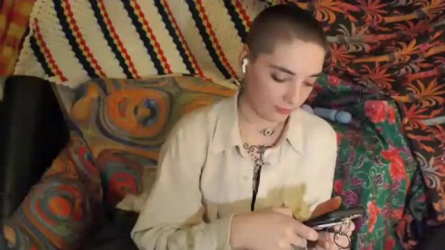 Image 12 of melodicknowledge Stream on Chaturbate on 17 months ago
