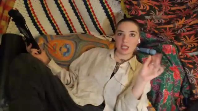 Image 4 of melodicknowledge Stream on Chaturbate on 17 months ago
