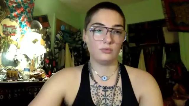Image 2 of melodicknowledge Stream on Chaturbate on 16 months ago