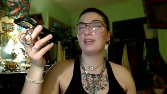 Image 7 of melodicknowledge Stream on Chaturbate on 16 months ago