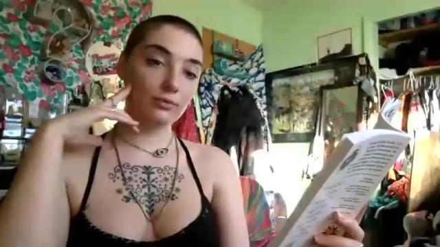 Image 2 of melodicknowledge Stream on Chaturbate on 16 months ago