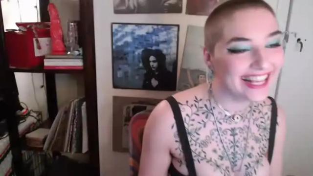 Image 7 of melodicknowledge Stream on Chaturbate on 14 months ago