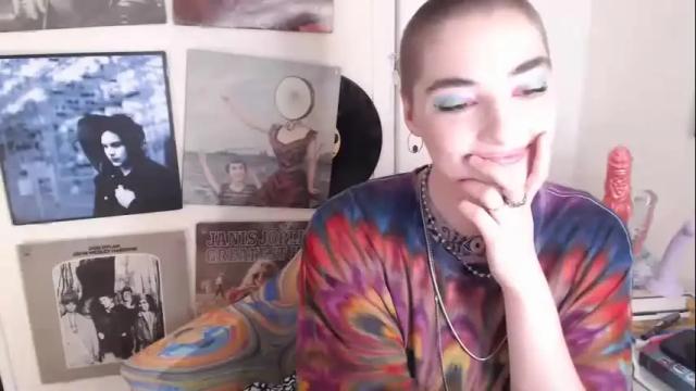 Image 12 of melodicknowledge Stream on Chaturbate on 14 months ago