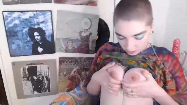 Image 2 of melodicknowledge Stream on Chaturbate on 14 months ago