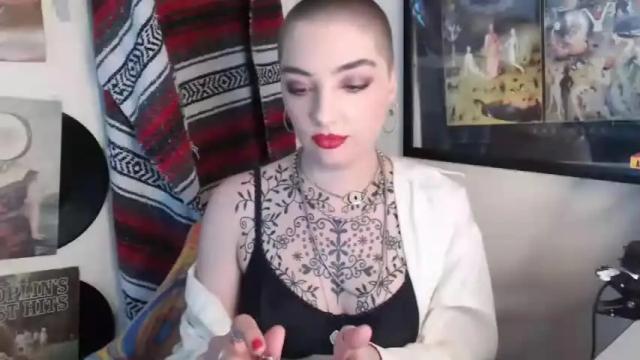 Image 3 of melodicknowledge Stream on Chaturbate on 13 months ago