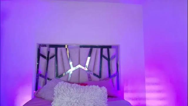 Image 8 of melody__77 Stream on Chaturbate on 1 month ago