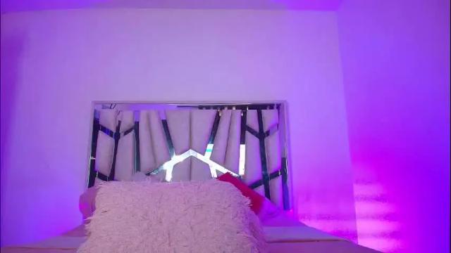 Image 8 of melody__77 Stream on Chaturbate on 16 days ago