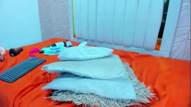 Image 8 of melody_megann Stream on Chaturbate on 1 month ago