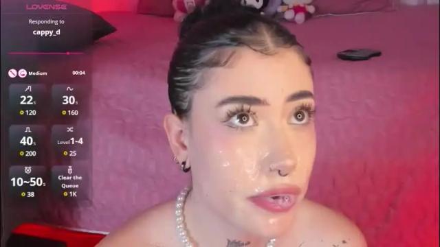 Image 2 of melody_suarez Stream on Chaturbate on 2 months ago