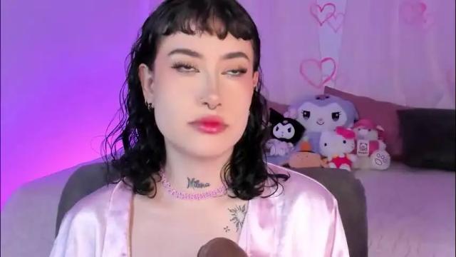 Image 4 of melody_suarez Stream on Chaturbate on 1 month ago