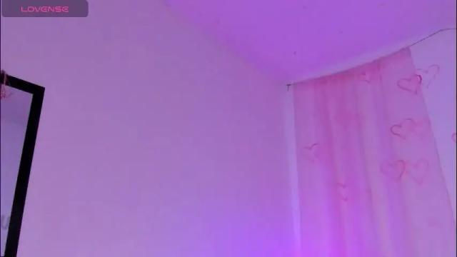 Image 12 of melody_suarez Stream on Chaturbate on 1 month ago