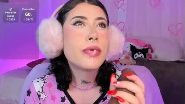 Image 11 of melody_suarez Stream on Chaturbate on 2 months ago