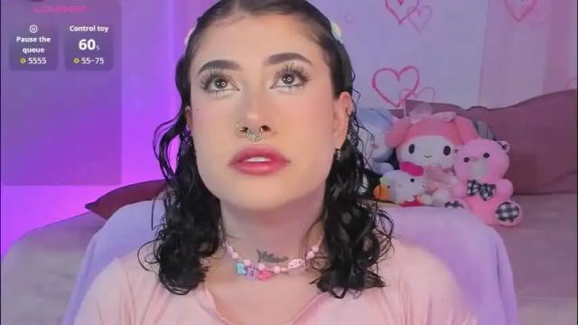 Image 6 of melody_suarez Stream on Chaturbate on 2 months ago