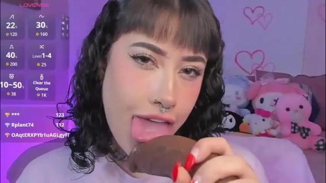 Thumbnail 1, melody_suarez's Stream at Chaturbate, 2 months ago