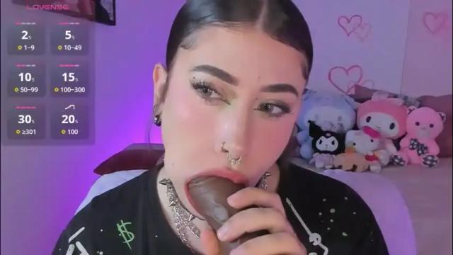 Image 7 of melody_suarez Stream on Chaturbate on 2 months ago