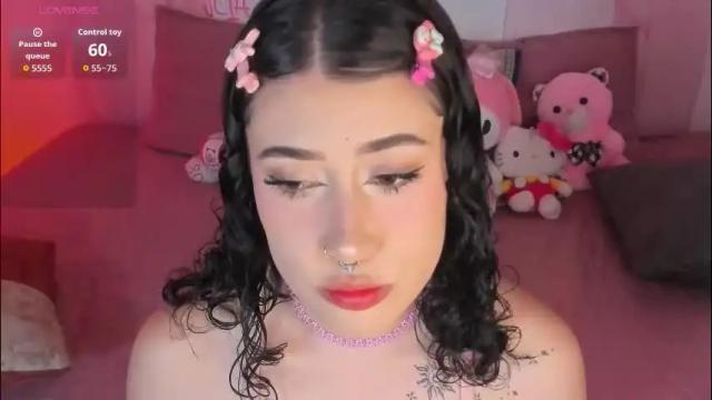 Thumbnail 1, melody_suarez's Stream at Chaturbate, 1 month ago