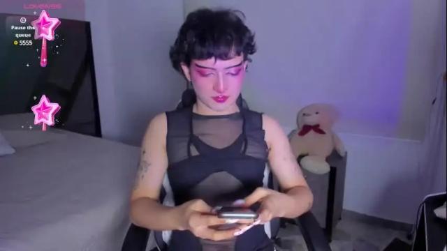 Image 8 of melodybons Stream on Chaturbate on 12 days ago
