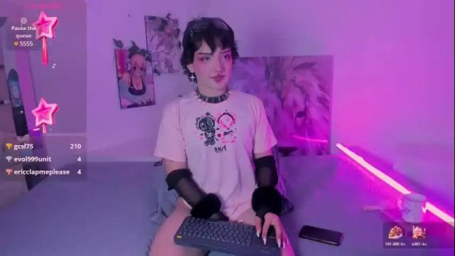 Image 11 of melodybons Stream on Chaturbate on 1 month ago