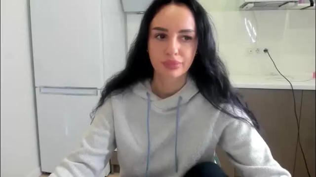 Image 3 of melodyhewit Stream on Chaturbate on 1 month ago