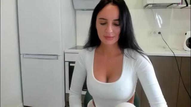 Image 7 of melodyhewit Stream on Chaturbate on 1 month ago