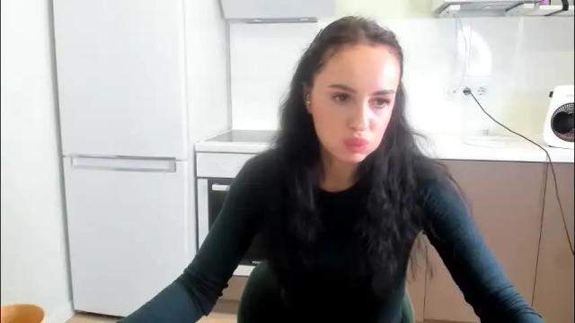 Image 7 of melodyhewit Stream on Chaturbate on 26 days ago