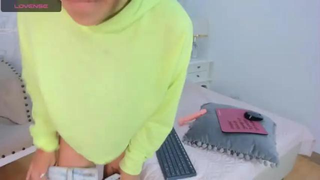 Image 8 of melodyspencer Stream on Chaturbate on 19 months ago