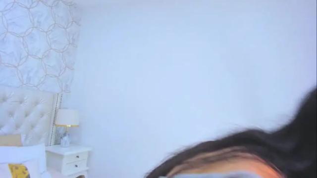 Image 2 of melodyspencer Stream on Chaturbate on 17 months ago