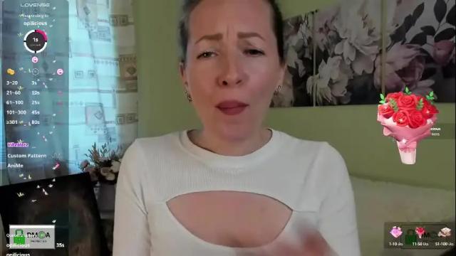 Image 2 of melodyys Stream on Chaturbate on 2 months ago