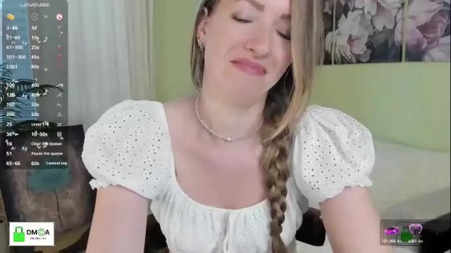 Image 2 of melodyys Stream on Chaturbate on 1 month ago