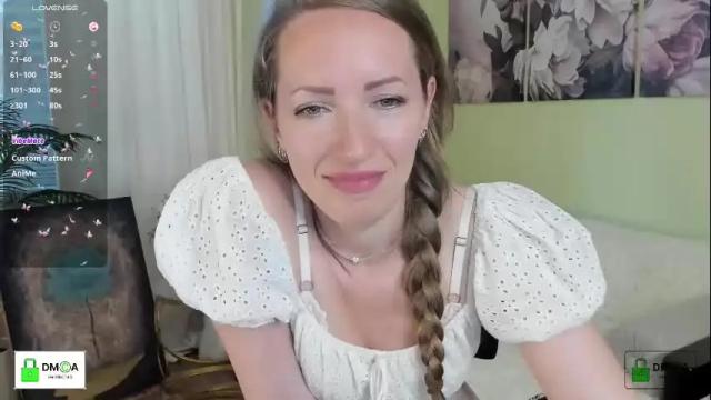 Image 3 of melodyys Stream on Chaturbate on 1 month ago