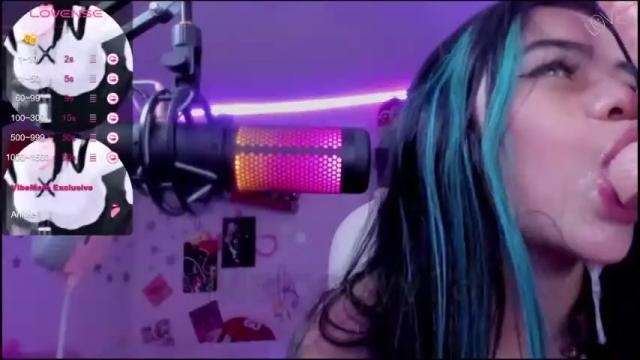 Image 2 of meloodyy18 Stream on Chaturbate on 19 months ago