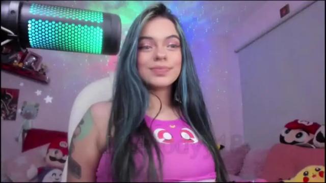 Image 3 of meloodyy18 Stream on Chaturbate on 15 months ago