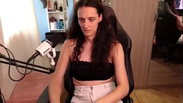 Image 7 of memikouki Stream on Chaturbate on 8 days ago