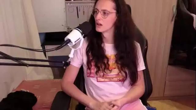 Image 10 of memikouki Stream on Chaturbate on 5 days ago