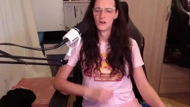 Image 8 of memikouki Stream on Chaturbate on 5 days ago