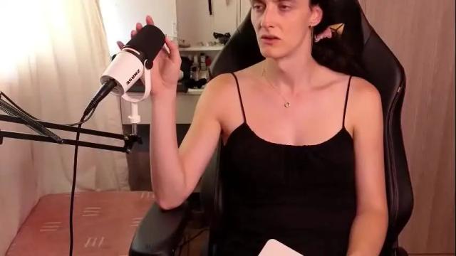 Image 6 of memikouki Stream on Chaturbate on 3 months ago
