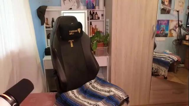 Image 2 of memikouki Stream on Chaturbate on 3 months ago