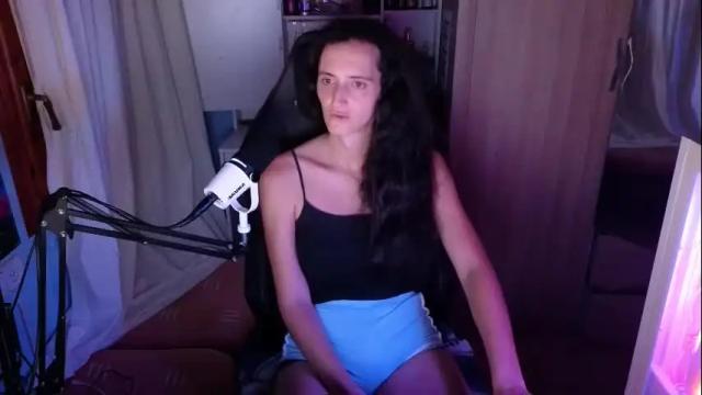 Image 7 of memikouki Stream on Chaturbate on 3 months ago