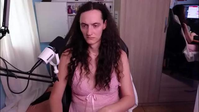 Image 8 of memikouki Stream on Chaturbate on 1 month ago