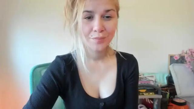 Thumbnail 2, meow________'s Stream at Chaturbate, 18 months ago