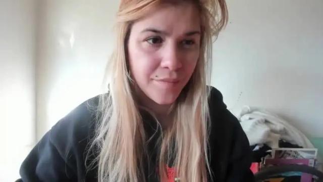 Thumbnail 1, meow________'s Stream at Chaturbate, 18 months ago