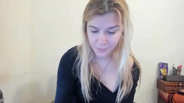 Thumbnail 1, meow________'s Stream at Chaturbate, 17 months ago