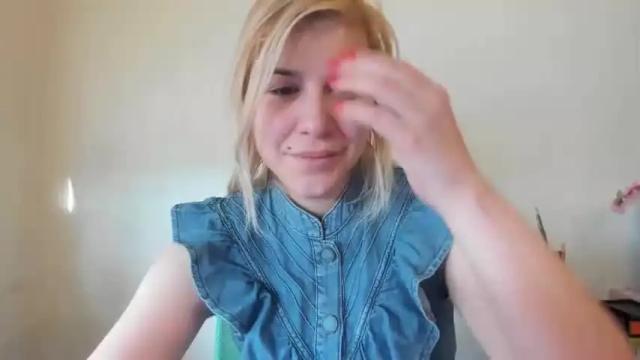 Thumbnail 1, meow________'s Stream at Chaturbate, 17 months ago